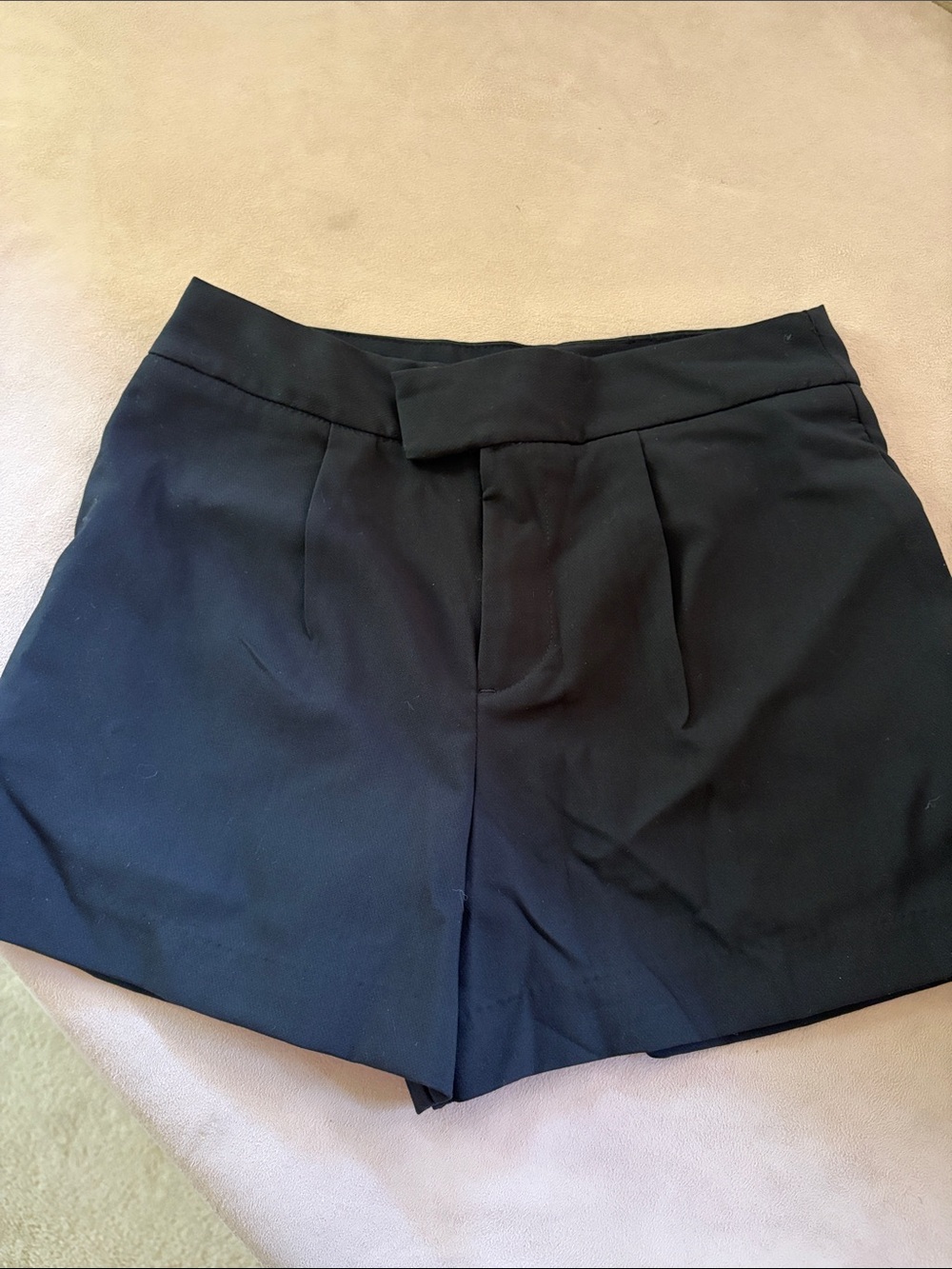 Never worn Target Black Women's Pleated Front Shorts